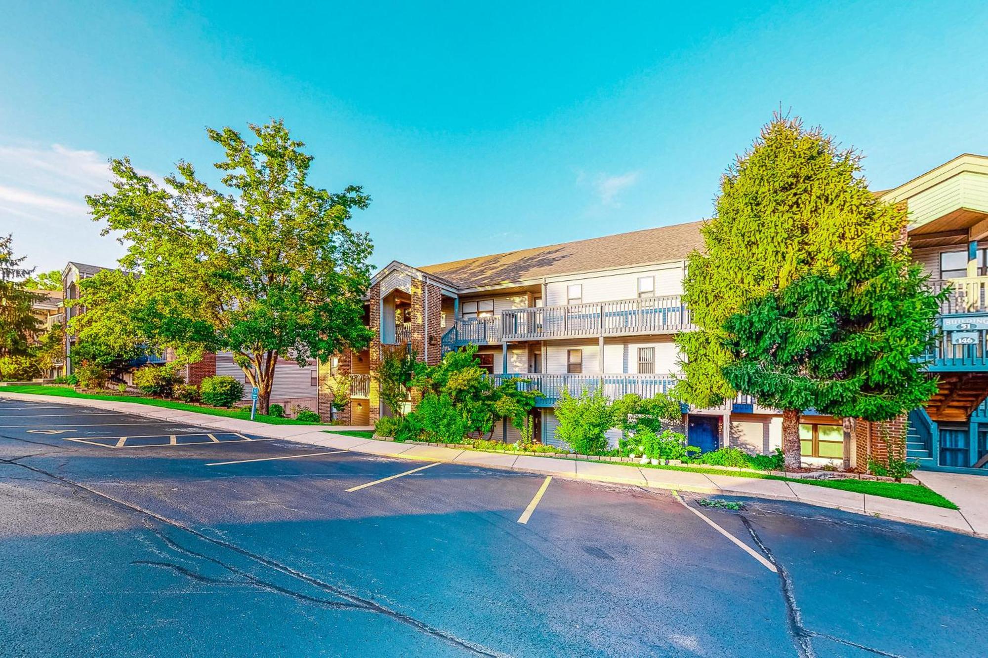Lofty Retreat & Paradise Pointe Брэнсон Экстерьер фото